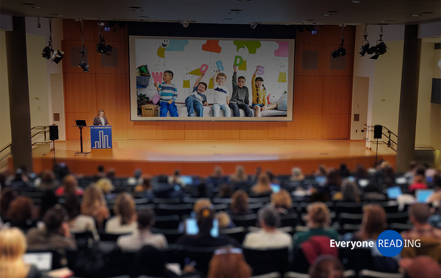 Everyone Reading New York